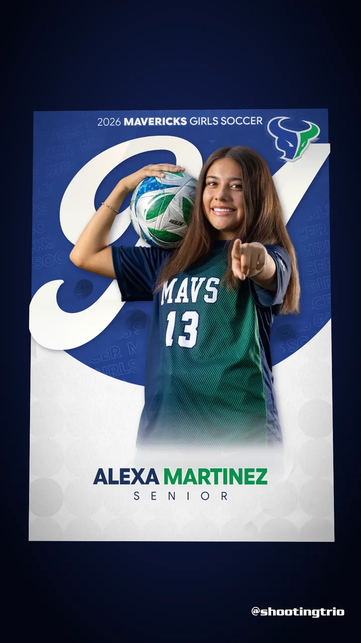 Alexa Martinez #13, Mountain View Mavericks girls soccer senior banner 2026