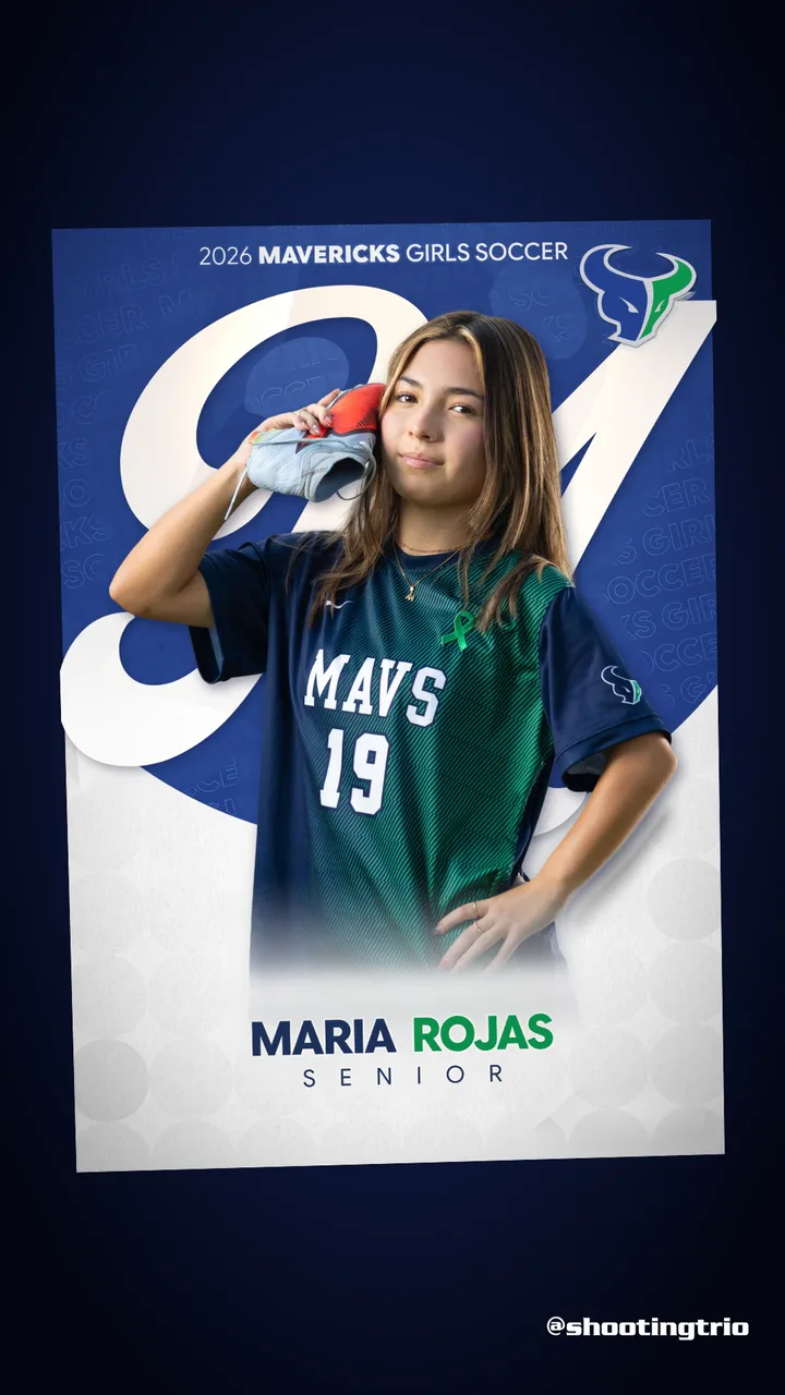 Maria Rojas #19, Mountain View Mavericks girls soccer senior banner 2026